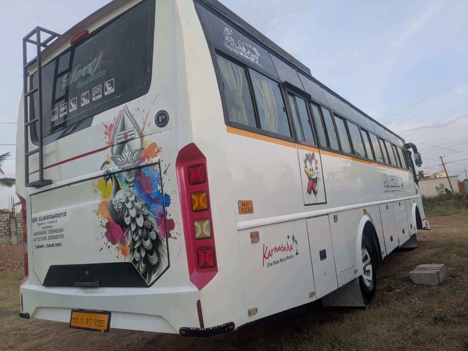 Tourist Coach — Large groups & pilgrimages